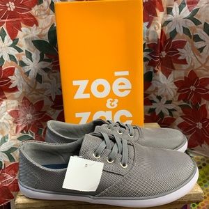 Zoe & Zac sneakers NWT